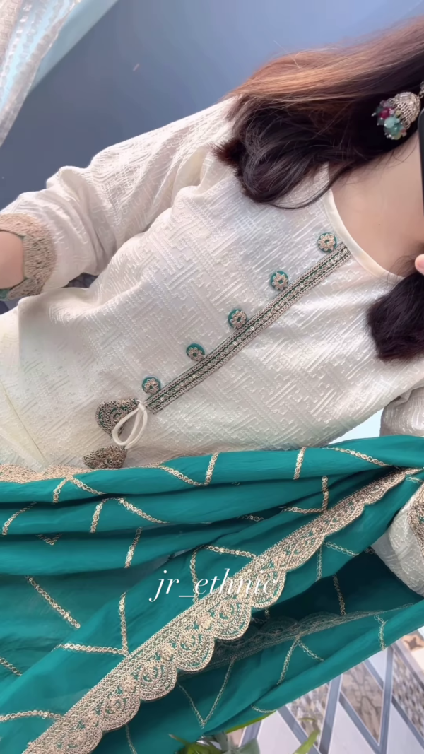 1108-4.png Elegant Cream Kurta Set with Embroidered Green Dupatta – Classy Ethnic Outfit for Festive & Formal Wear