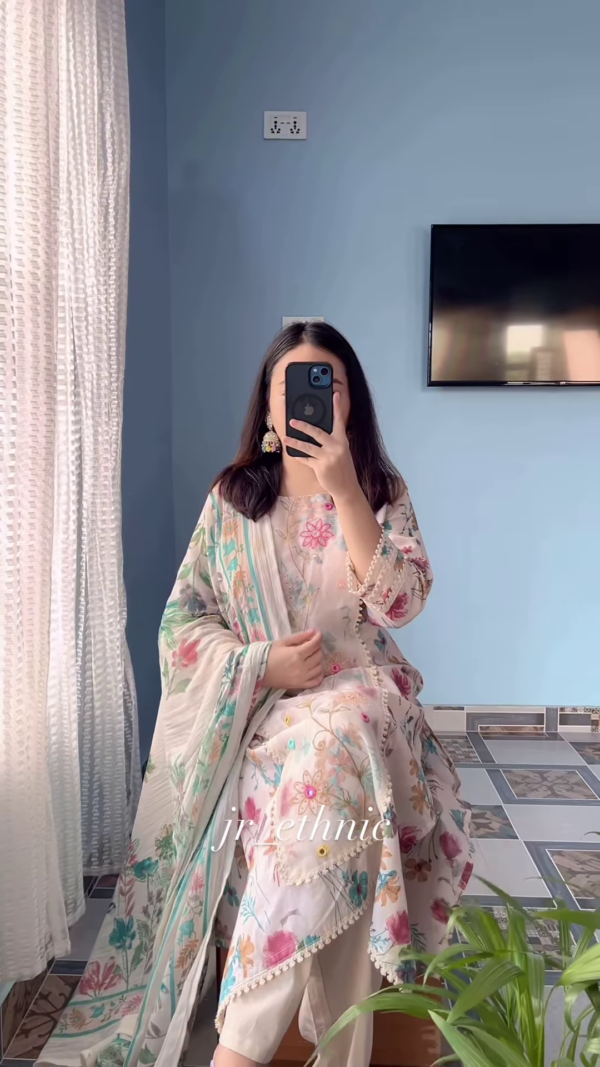 Elegant Floral Print Kurti Set with Dupatta - Women's Pastel Ethnic Wear