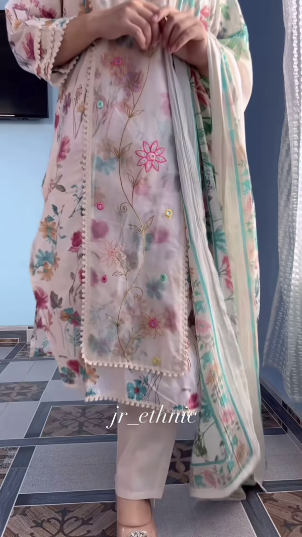 Elegant Floral Print Kurti Set with Dupatta - Women's Pastel Ethnic Wear