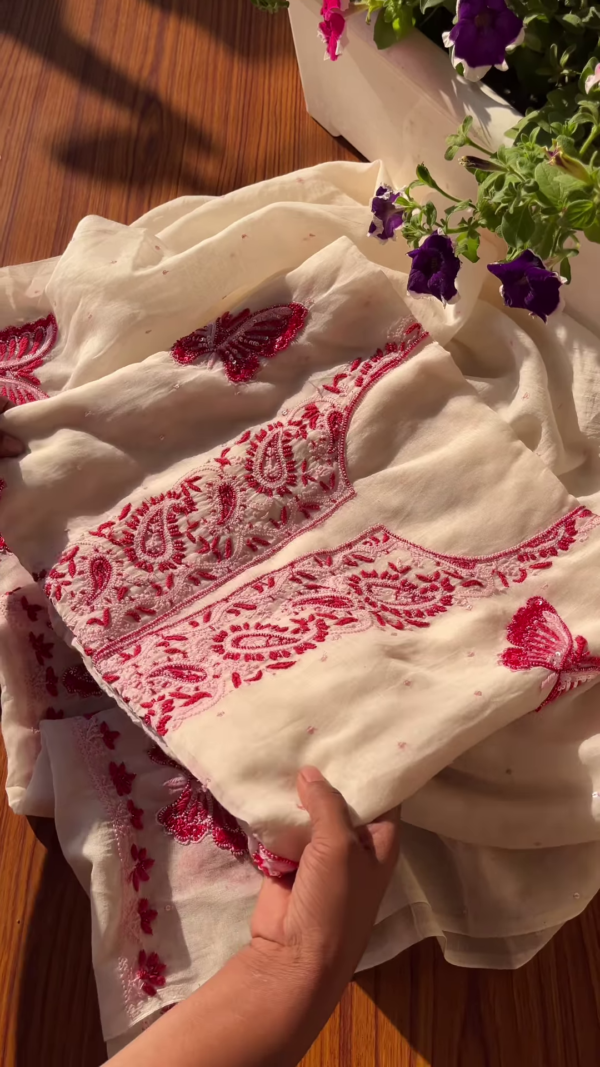 329-1.png Off-White Kashmiri Embroidered Unstitched Suit Set