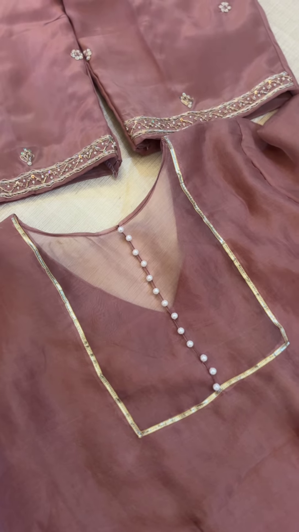 332-2.png Dusty Rose Tissue Silk Unstitched Suit Set with Pearl and Zari Detail
