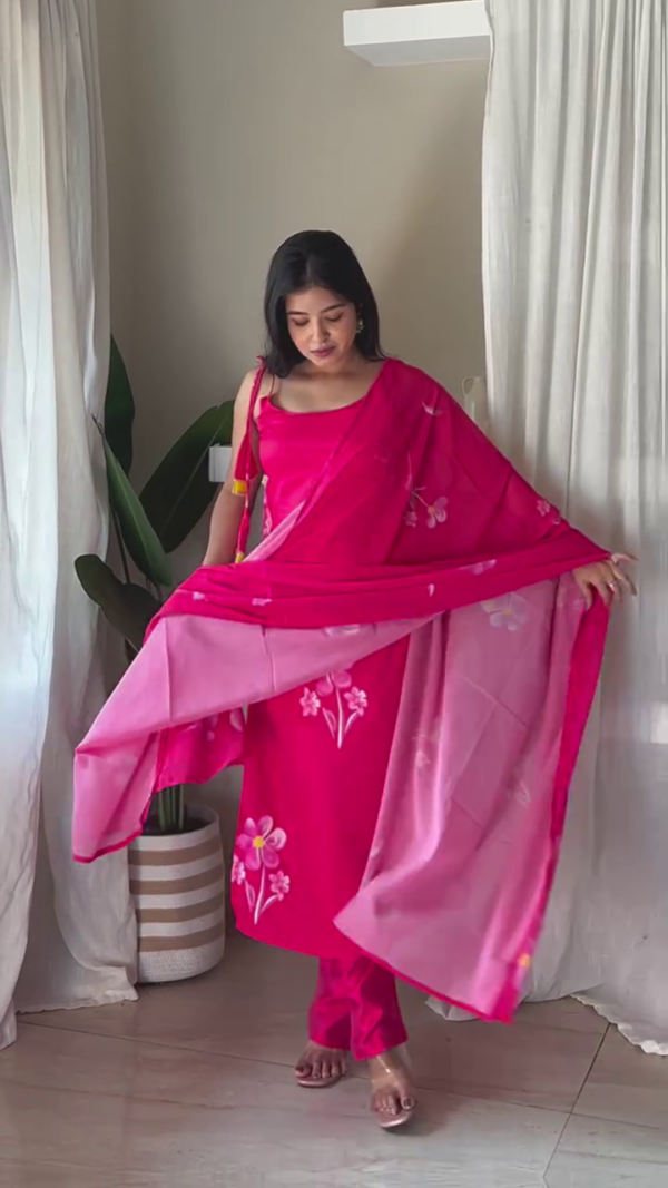 Blush Pink Floral Print Kurta Set with Dupatta