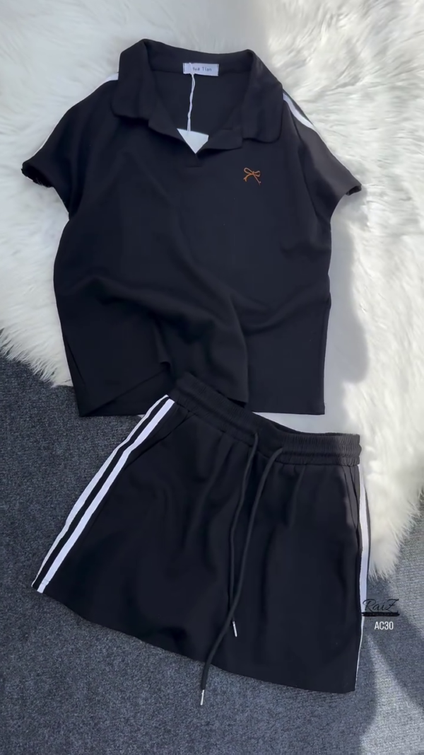 574-1.png Women’s Black Polo Collar T-Shirt & Striped Shorts Co-ord Set