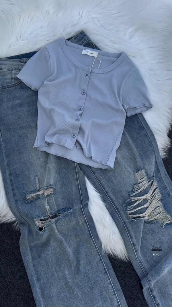 Women’s Short-Sleeve Button-Down Knit Cardigan Top