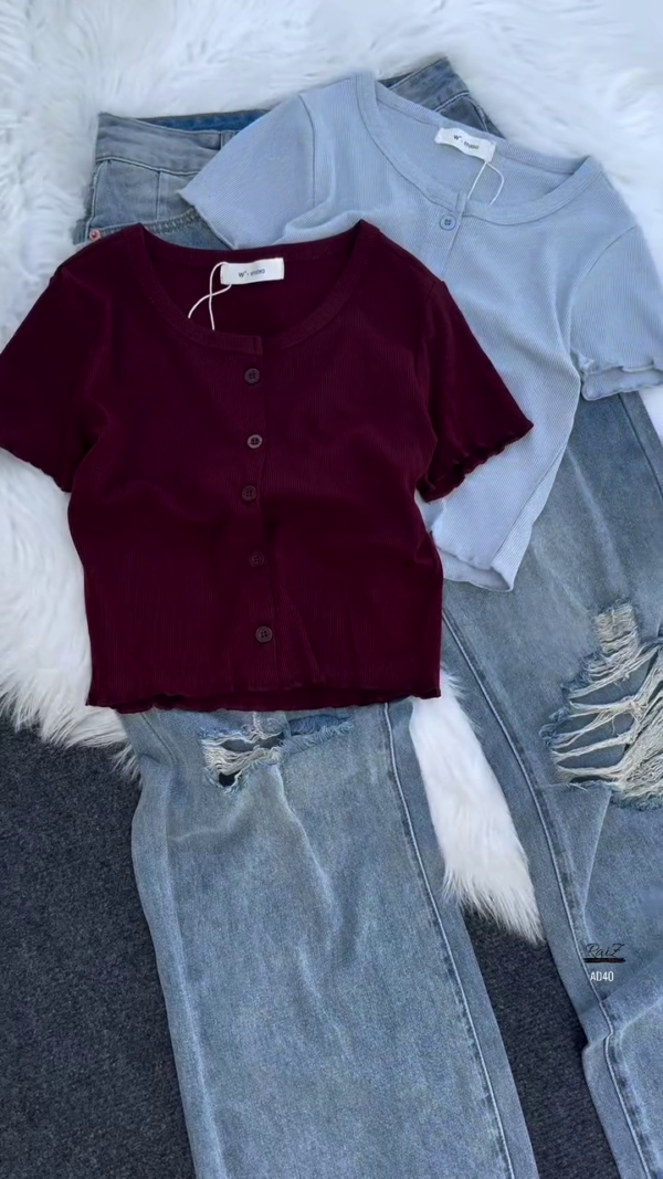 Women’s Short-Sleeve Button-Down Knit Cardigan Top