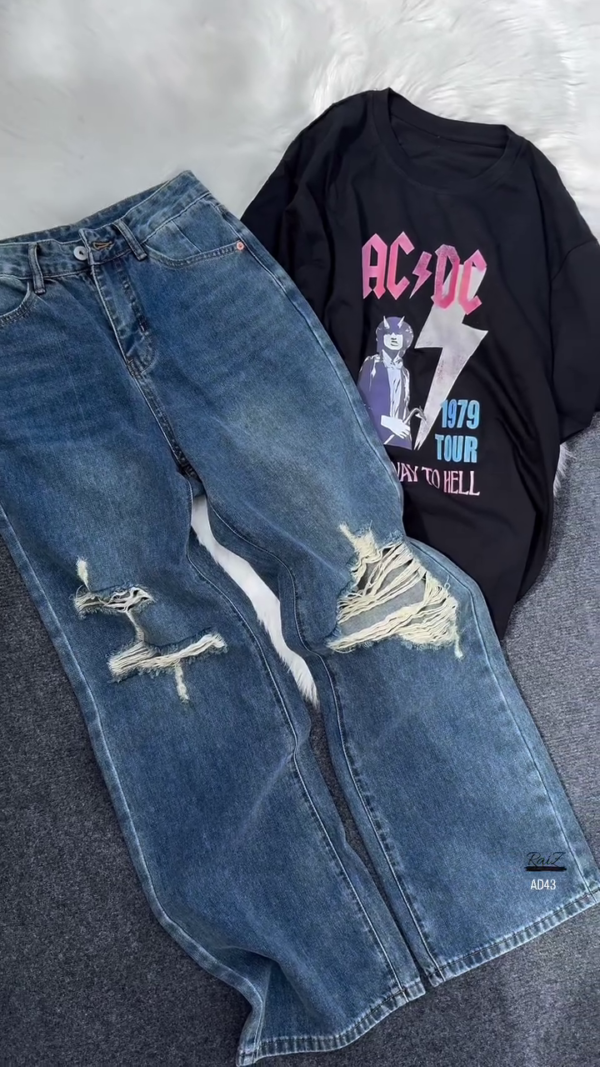 603-2.png Unisex Graphic “AC/DC Highway to Hell Tour 1979” T-Shirt