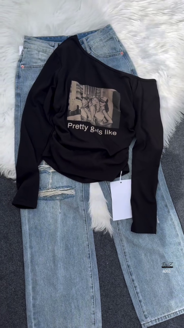 623-4.png Grey Graphic Long Sleeve Tee