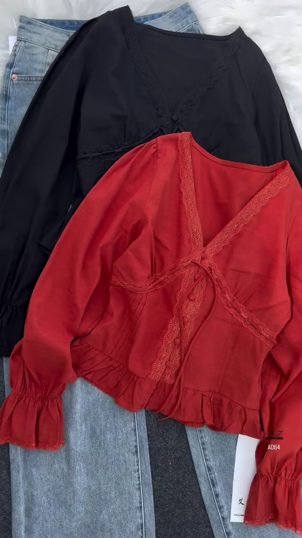 624-2.png Lace Trim V-Neck Blouse
