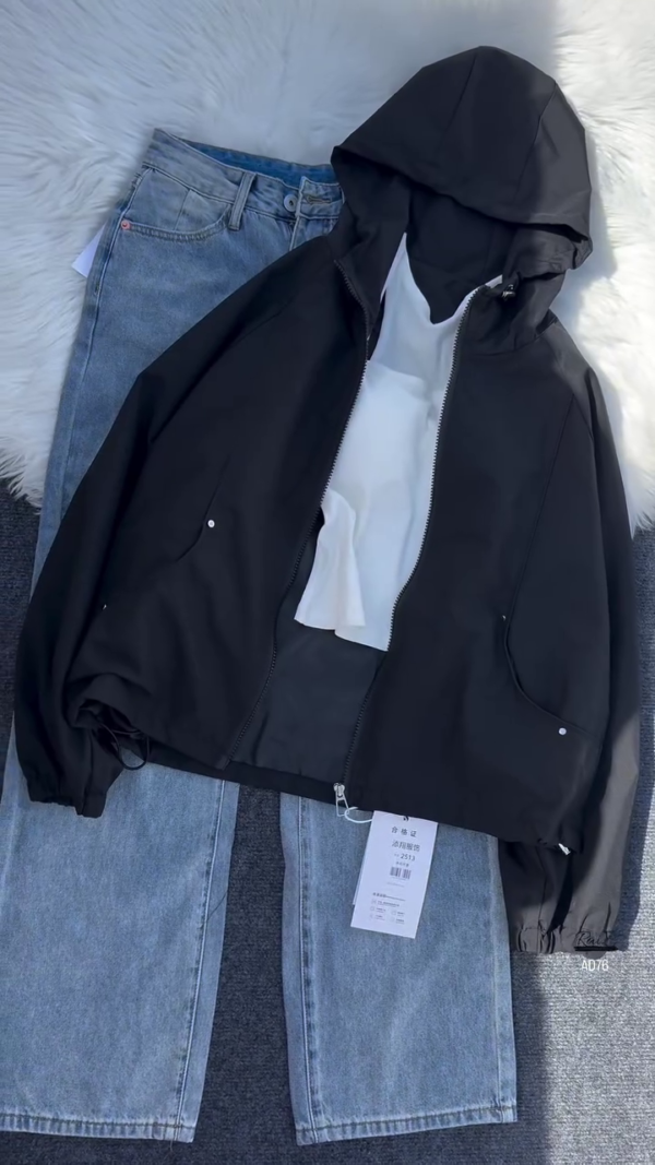 Casual Hooded Jacket & Denim Jeans Outfit Set