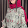 1171-1.png Women’s Red Printed Headscarf with Abstract Top & Gray Wide-Leg Pants – Boho Urban Doorway Portrait Ensemble