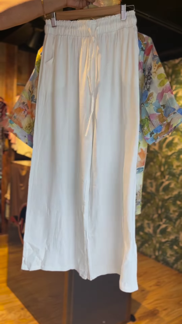 🌸 Pastel Floral Co-Ord Set – Breezy Shirt & White Trousers (2-Piece Set)