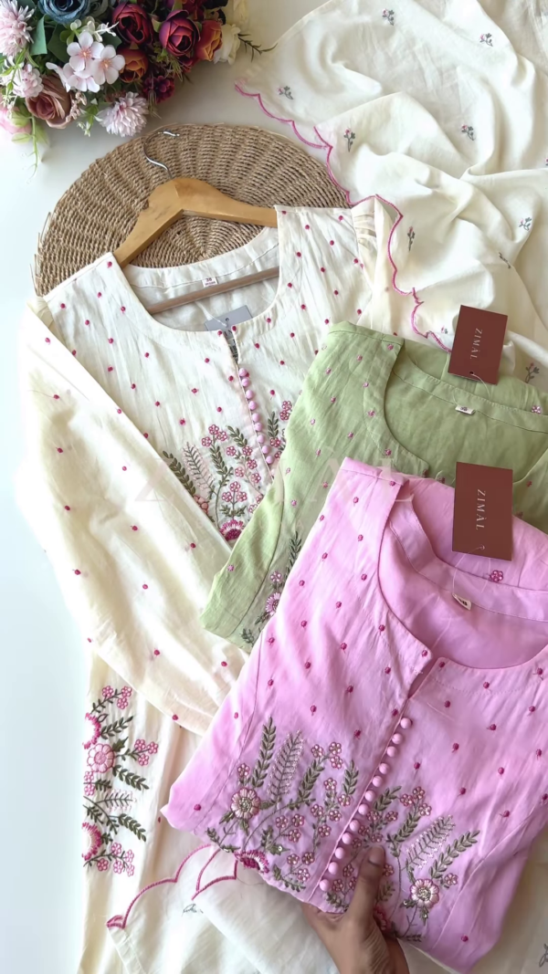 1200-4.png Women’s Light Green Floral Embroidered Long Kurti – Pastel Ethnicwear with White-Pink Motifs & Sleeve Detailing