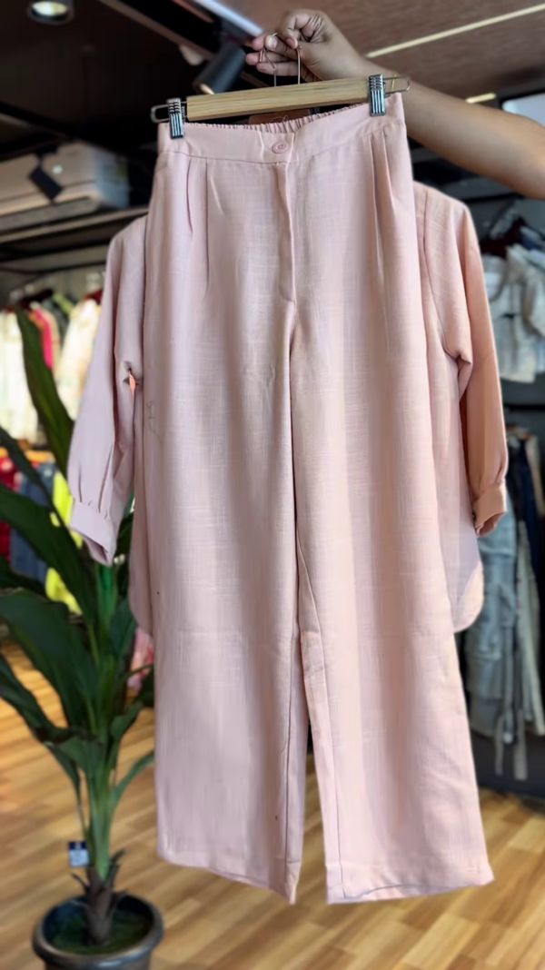 Chic Embroidered Cotton Co-Ord Set – Blush Pink