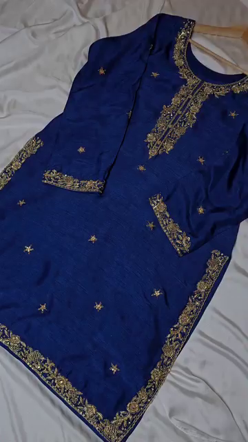 Royal Sapphire Elegance Kurta Set