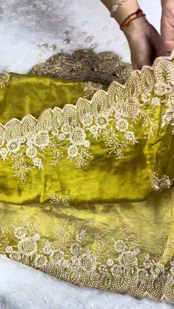 2650-2.png Regal Maroon Embroidered Blouse with Olive Green Scalloped Saree Set