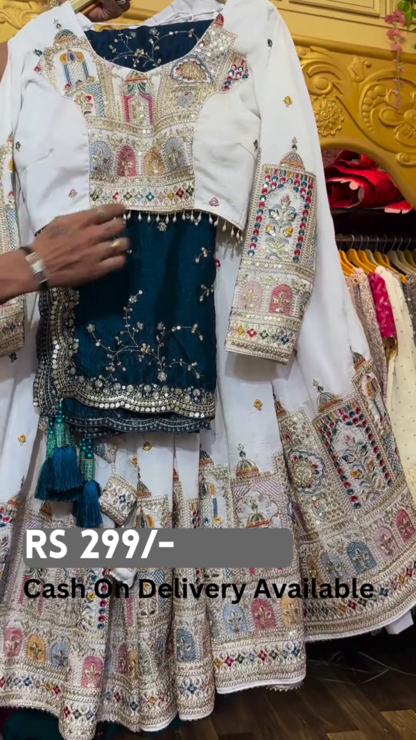 27-2-1.png Royal White & Teal Embroidered Lehenga Set – Majestic Elegance