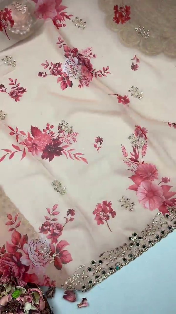2711-2.png Peach Blossom Saree with Scalloped Mirror-Work Border