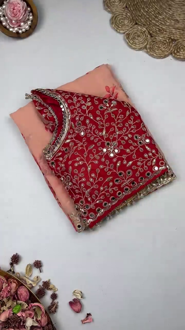 2711-3.png Peach Blossom Saree with Scalloped Mirror-Work Border