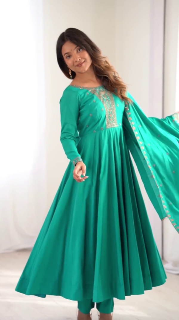 2734-1.png Emerald Teal Silk Anarkali Set with Intricate Zari and Threadwork Bodice
