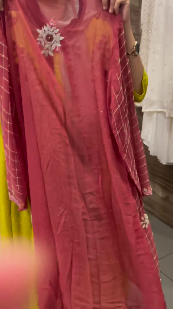 290-5.png Deep Wine Velvet Net Kurta Set with Floral Sequin Embroidery