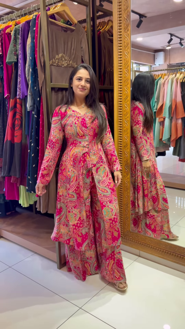 Elegant Lime Green Paisley Printed Ethnic Set
