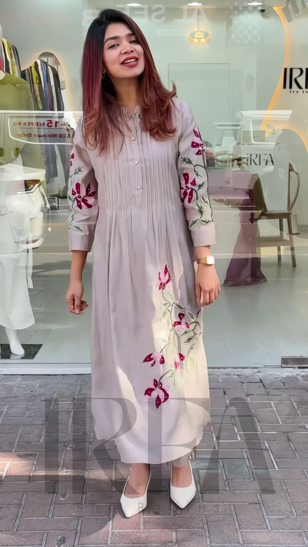 43-2.png Elegant Grey Floral Embroidered Long Kurti