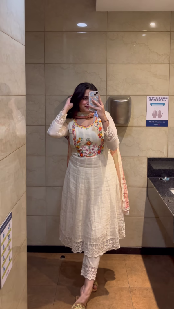 Autumn Blossom: Tiered Kalamkari-Print Anarkali Gown