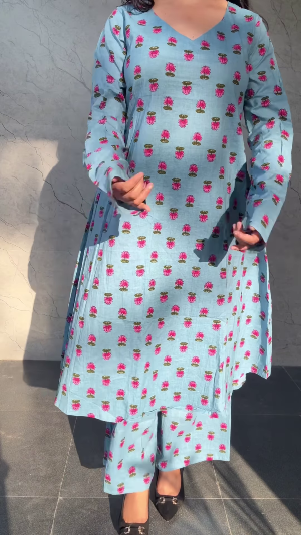 Dusty Azure: Lotus Print Cotton Kurti & Pant Set