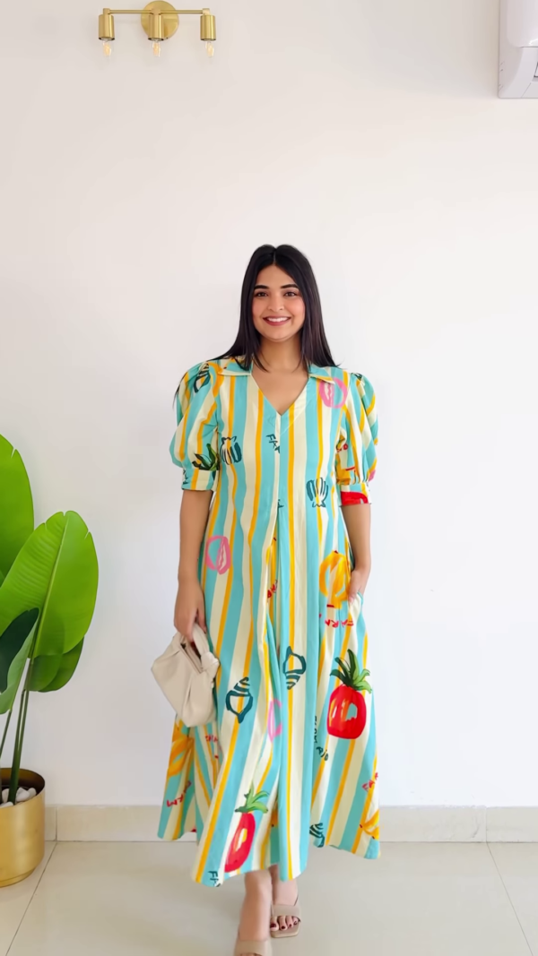 Resort Vibe: Striped Tropical Puff-Sleeve Midi Dress
