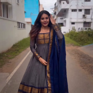 7026-1.png Charcoal Heritage: Mangalagiri Silk-Cotton Anarkali Set